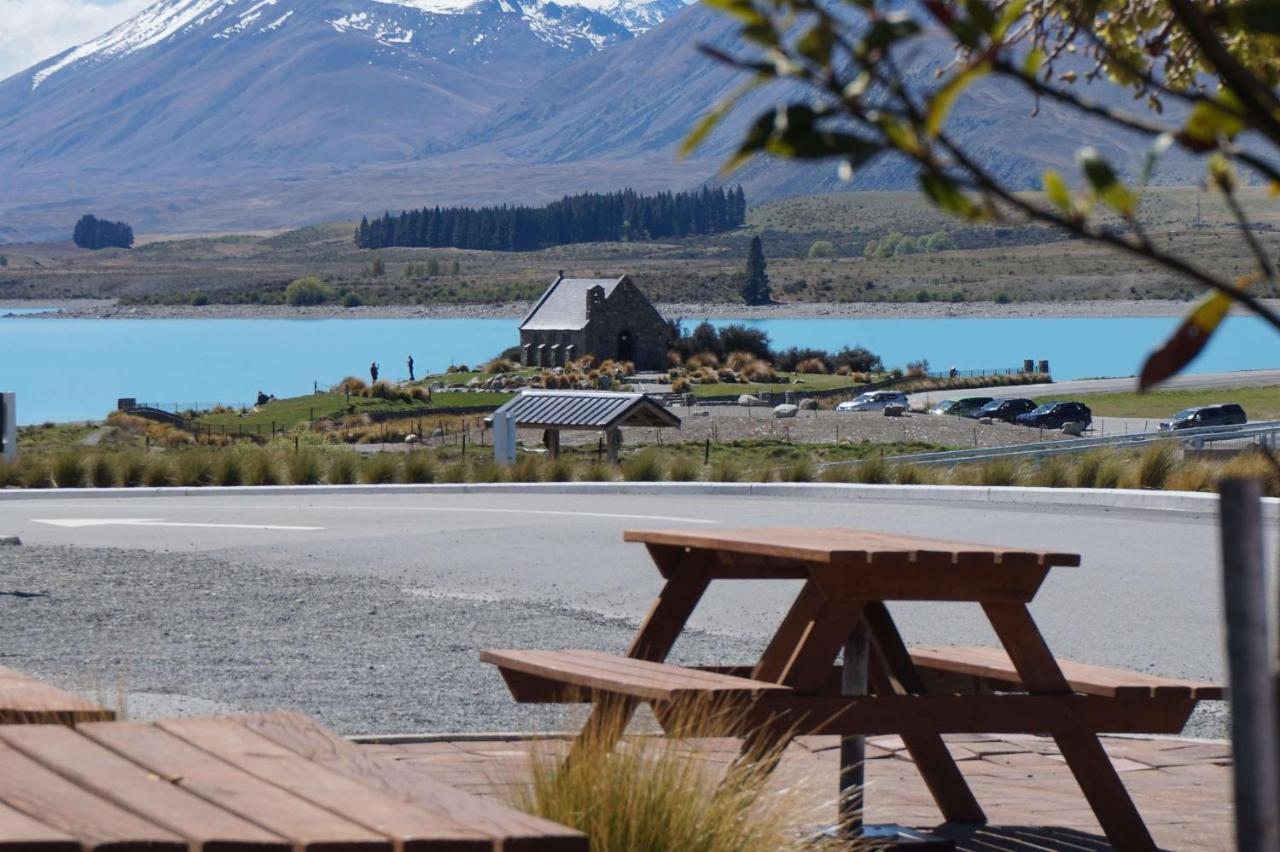 The Godley Hotel Lake Tekapo Exteriör bild