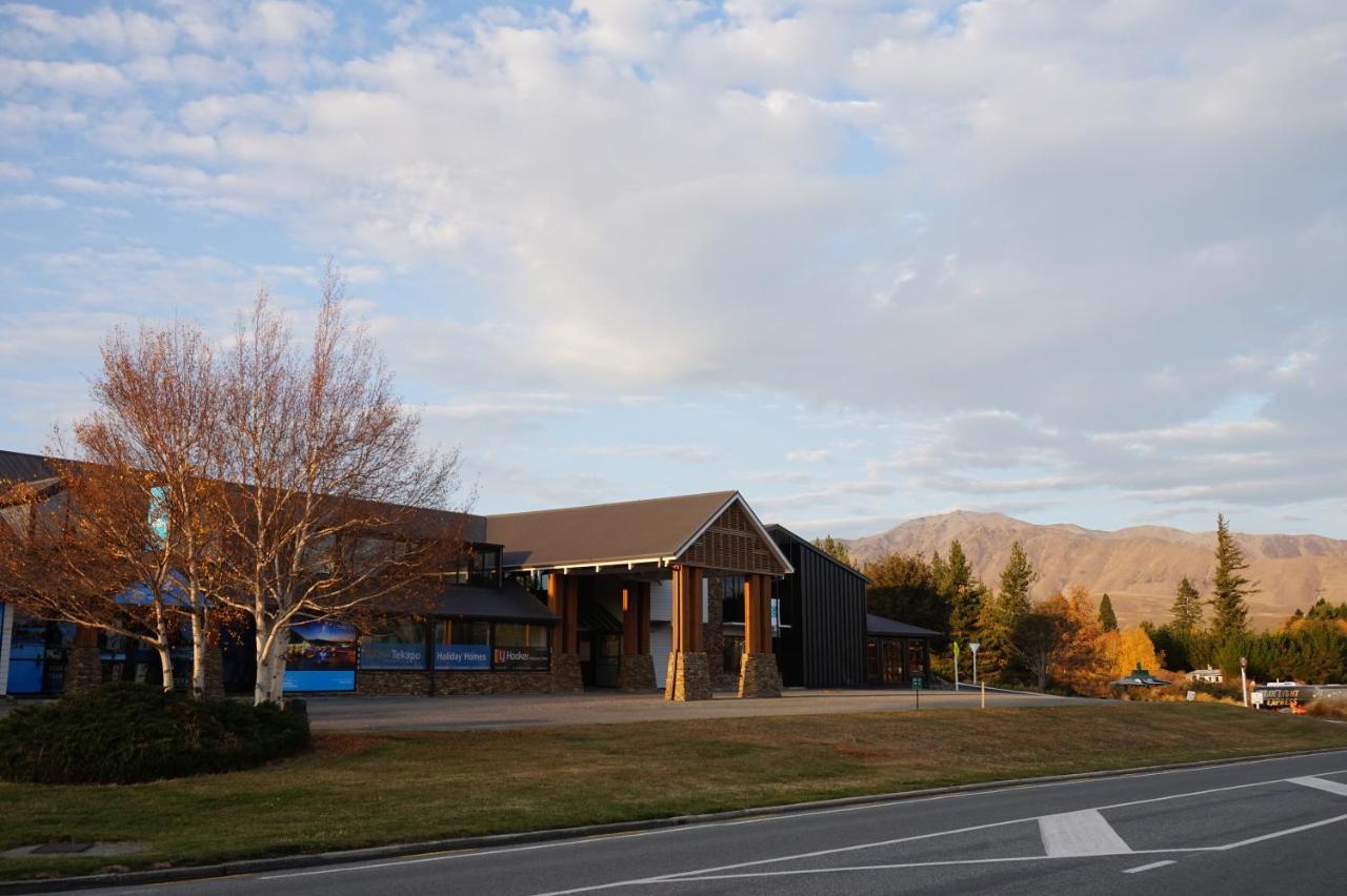 The Godley Hotel Lake Tekapo Exteriör bild